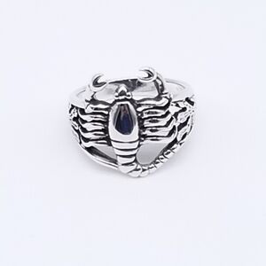 925 Sterling Silver Scorpion / Scorpio Ring Size 8.5